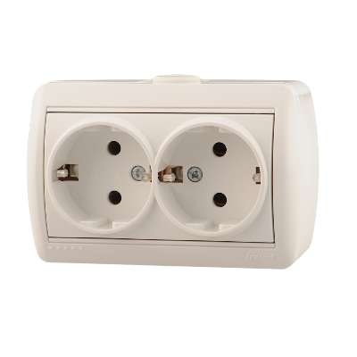 Розетка 2-м ОП Ната керам. с заземл. бел. Lezard 710-0200-127