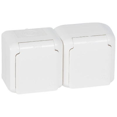 Розетка 2-м ОП Quteo 16А с защ. крышкой защ. шторки с заземл. IP44 бел. Leg 782323