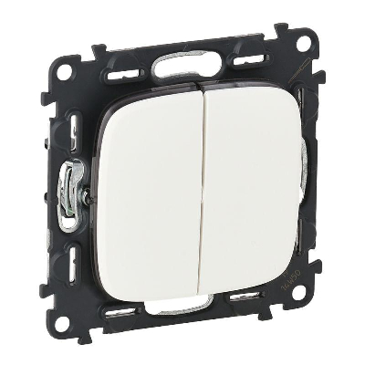 Механизм переключателя 2-кл. Valena Allure 10А 250В с лицевой панелью; безвинтовые зажимы бел. Leg 752708