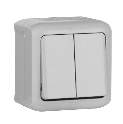 Выключатель 2-кл. ОП Quteo 10А IP44 10АХ сер. Leg 782332