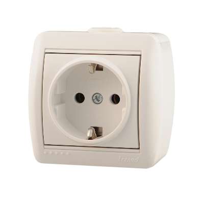 Розетка 1-м ОП Ната керам. с заземл. бел. Lezard 710-0200-122