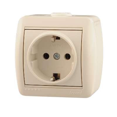 Розетка 1-м ОП Ната керам. с заземл. крем. Lezard 710-0300-122